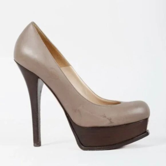 Fendi Fendista Taupe Leather Pumps - Picture 1 of 10